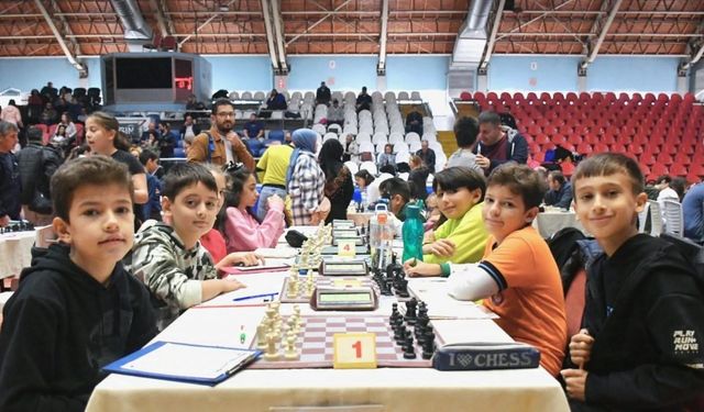 Yunusemre’de satranç kursu başlıyor