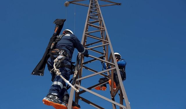 Zorlu coğrafyada büyük başarı: Aras Elektrik tüketici memnuniyetinde zirvede