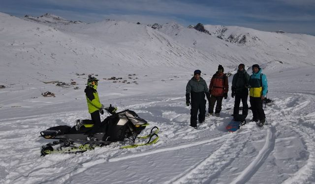 Rize'de snowbord ve  dağ kayağı eğitimleri başladı