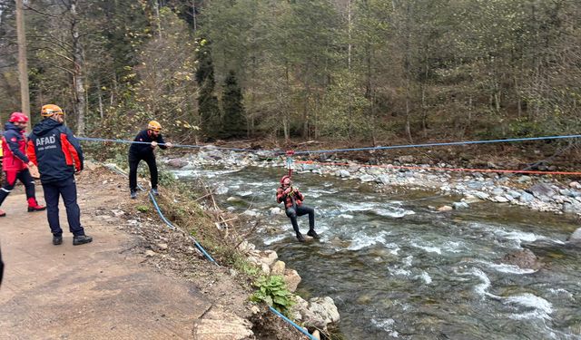 Rize'de Havai Hatla Tahliye Tatbikatı