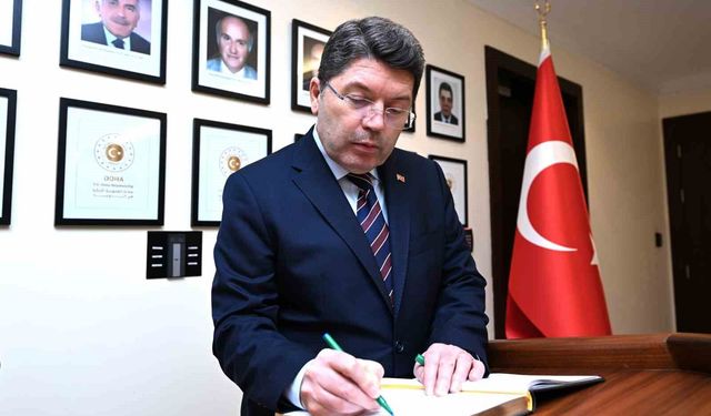 Adalet Bakanı Tunç Katar'da düzenlenen Doha Hukuk Forumu'na katıldı