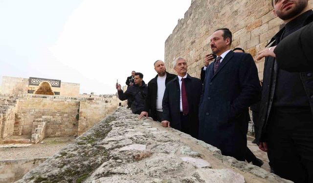 AK Parti heyetinden Halep'e çıkartma