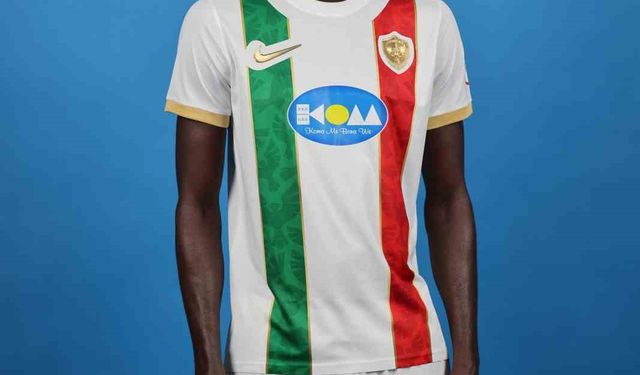 Amed Sportif Faaliyetler'de iki ayrılık