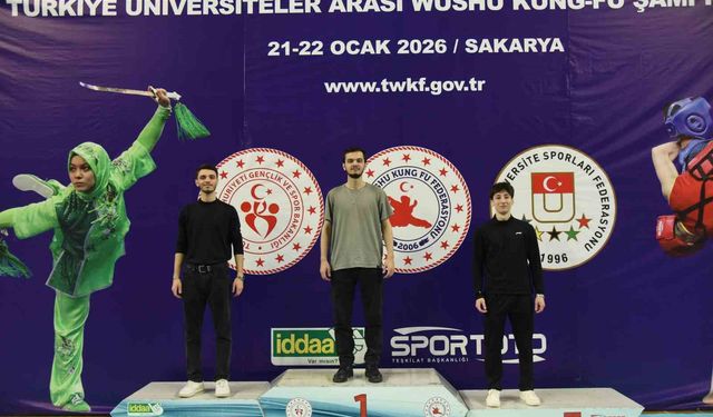 BARÜ'lü öğrencilerden Üniversiteler Arası Wushu Türkiye Şampiyonası'nda 3 madalya