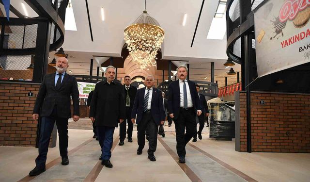 Başkan Büyükkılıç, Çarşı Melikgazi'ye inceledi