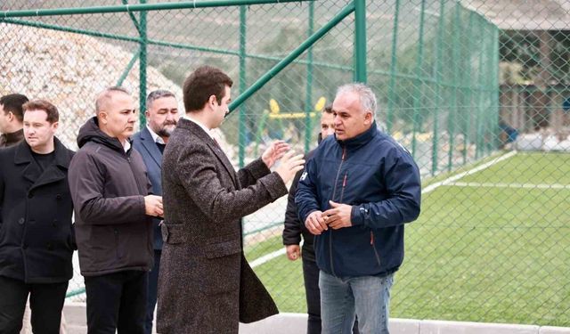 Başkan Mandalinci: 'Mahallelerimizin ihtiyaçlarını yerinde tespit ediyoruz'