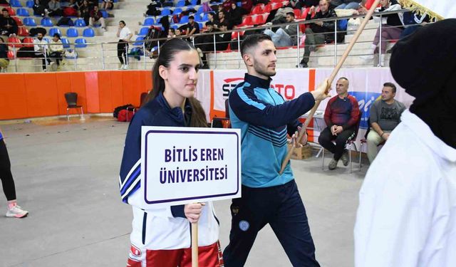 BEÜ'den Kick Boks Türkiye şampiyonluğu