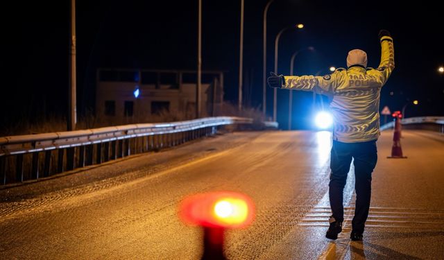 Bilecik'te polisten eş zamanlı uygulama