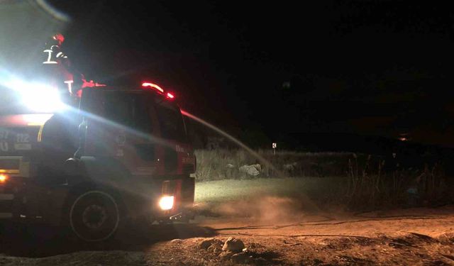 Burdur'da sazlık alanda yangın