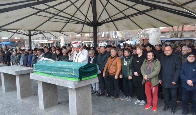 Fotoğrafın ustası Sadri Varol gözyaşları ile uğurlandı