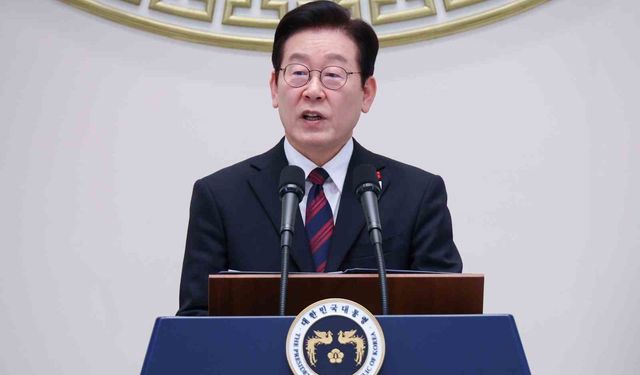 Güney Kore Devlet Başkanı Lee: 'Çin Devlet Başkanı Xi'nin muhteşem bir lider olduğunu düşünüyorum'