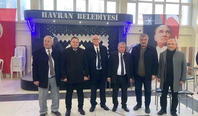 Havran Sebzeciler ve Meyveciler Esnaf Odası'nda Murat Hançer tekrar başkan seçildi