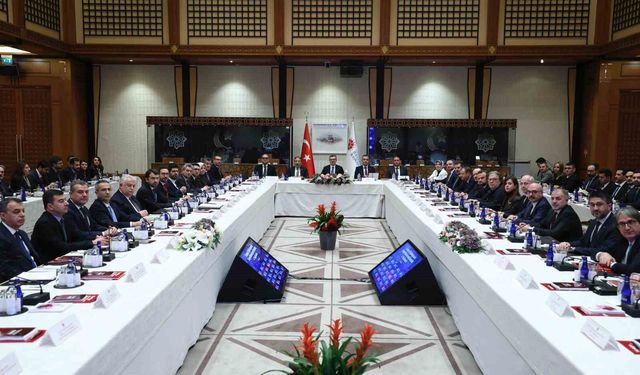 İletişim Başkanı Duran: 'Kamu diplomasisi iletişimin silah gibi kullanıldığı bir çağda çok kritik'