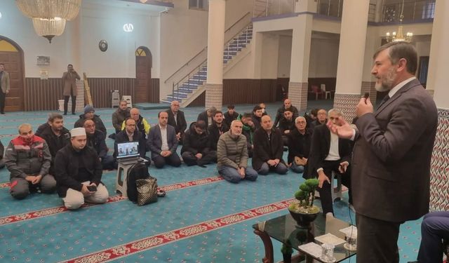 İskenderun'da umre semineri düzenlendi