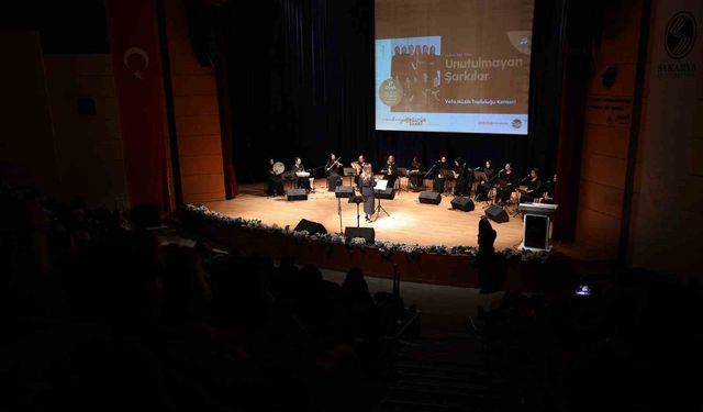 Kadınlara özel 'Unutulmayan Şarkılar' konserine yoğun ilgi
