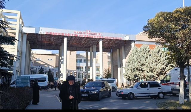 Kırşehir Eğitim ve Araştırma Hastanesi 2025 yılında 1 milyon 398 bin hastaya hizmet verdi