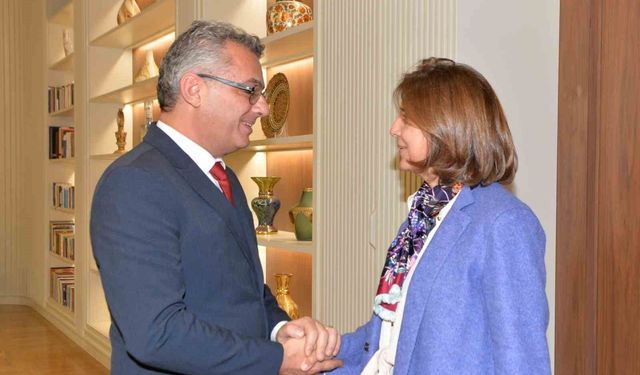 KKTC Cumhurbaşkanı Tufan Erhürman, Holguin ile görüştü