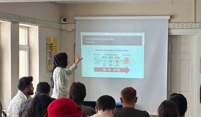 Malazgirt'te 'Serviks Kanseri Farkındalık Ayı' etkinliği