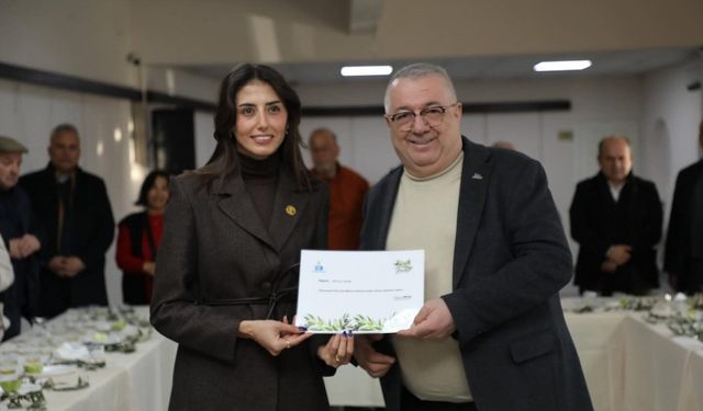 Meci Şenliği'nde zeytinyağının tadım sırları anlatıldı