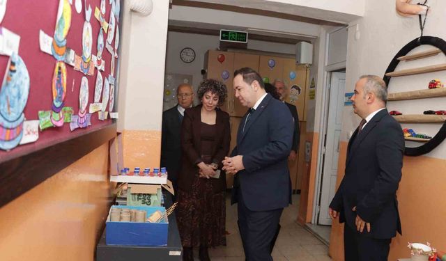 Minik öğrenciler su verimliliği ve sıfır atık projelerini sergiledi