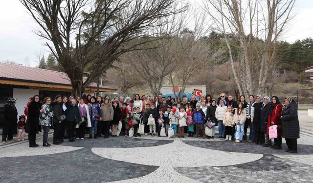 Nilüferli kadınların hediyeleri Harmancık'a ulaştı