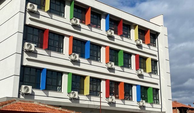 Okula bir milyonluk okul aile birliği desteği