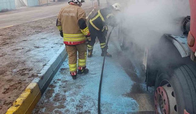 Reyhanlı'da tır yangını