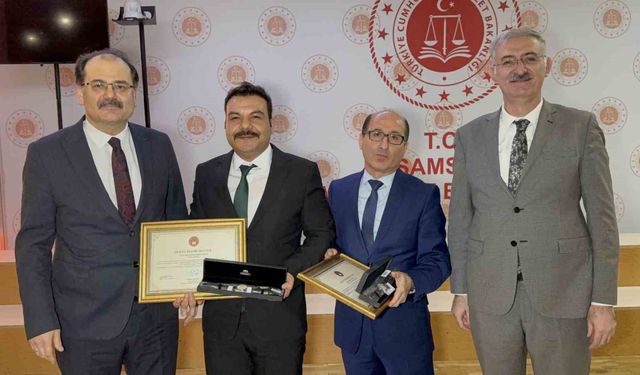 Samsun'da başarılı hâkimlere Adalet Başarı Belgesi