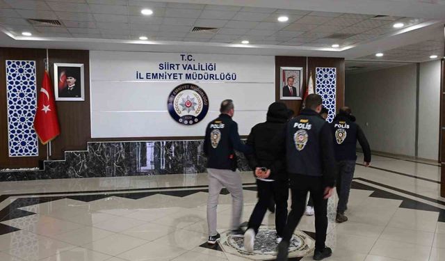 Siirt'te 'sahte araç satım' ilanıyla 4 kişiyi dolandıran 2 kişi tutuklandı