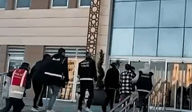 Tefecilik ve uyuşturucu ticareti yapan 2 şüpheli tutuklandı