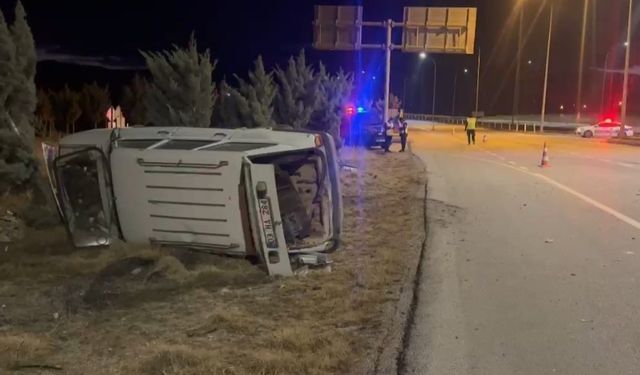 Tırla çarpışan otomobil sürücüsü ağır yaralandı