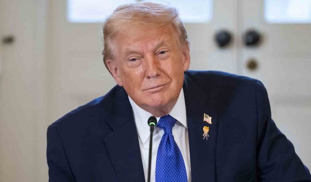 Trump: 'İran özgürlüğe bakıyor, ABD yardıma hazırdır'