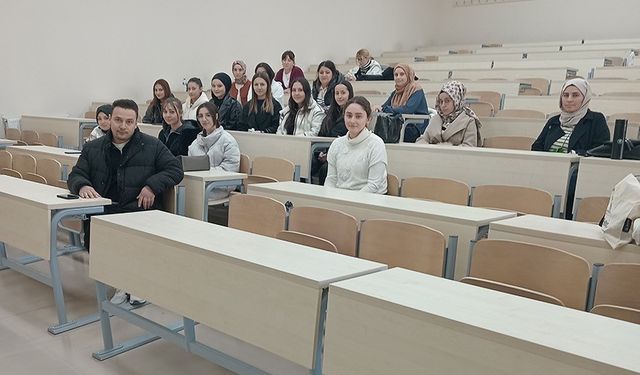 Uşak Üniversitesi Sürekli Eğitim Merkezi'nden istihdama yönelik iş birlikleri