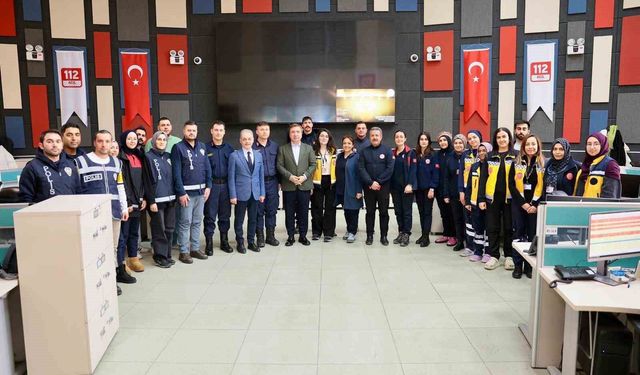 Vali Aydoğdu'dan 112 Acil Çağrı Merkezi'ne ziyaret