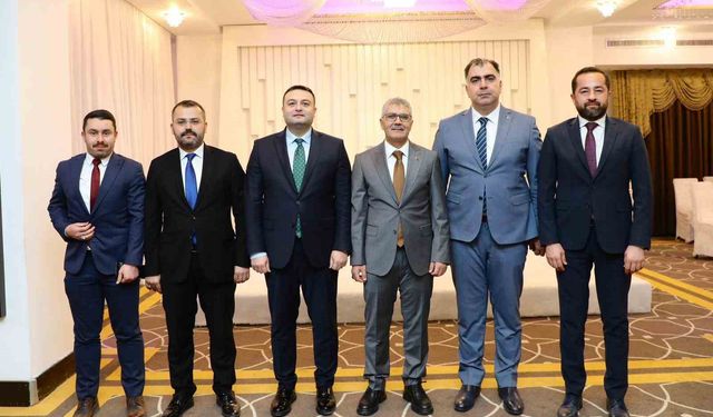 Vali Cahit Çelik için veda yemeği düzenlendi