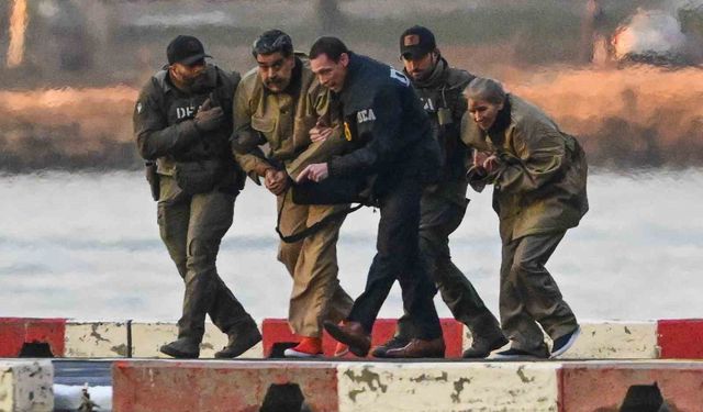 Venezuela'nın devrik lideri Maduro ve eşi hakim karşısında