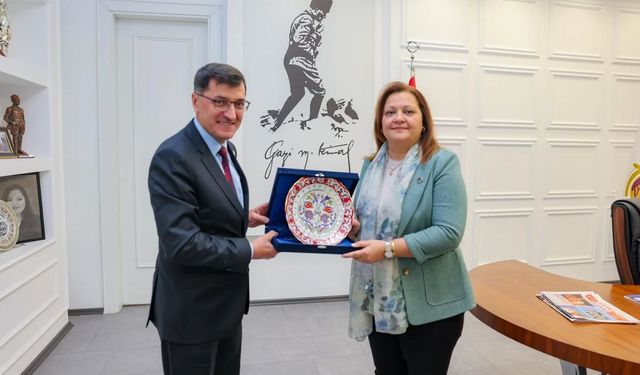 Yerel yönetimlerde sosyal belediyecilik çalışmaları değerlendirildi