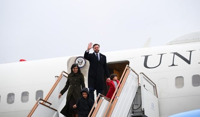 ABD Başkan Yardımcısı Vance, Azerbaycan'da