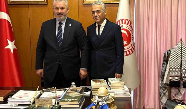 Adil Kurban'dan TBMM'de Hekimlik Meslek Kanunu çağrısı