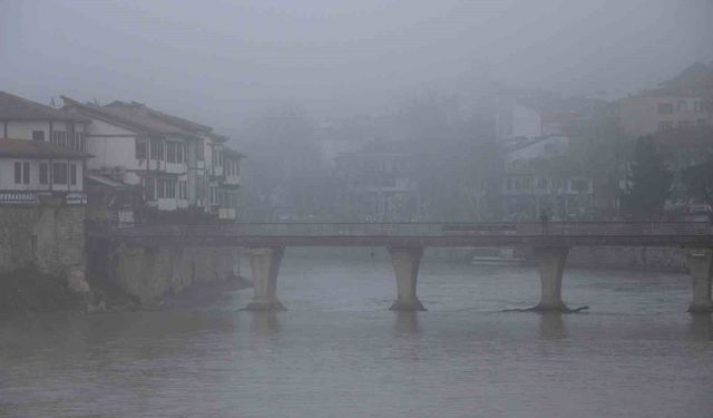Amasya'da yoğun sis etkili oldu