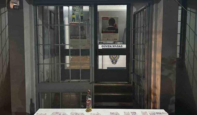 Artvin'de kıraathaneye kumar baskını