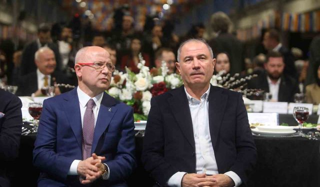 Bursa'da AK Parti Teşkilatı vefa iftarında buluştu