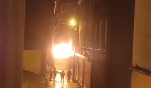 Bursa'da depo yangını, korku dolu anlar yaşattı