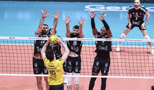 CEV Şampiyonlar Ligi: Halkbank: 2 - Bogdanka LUK Lublin: 3