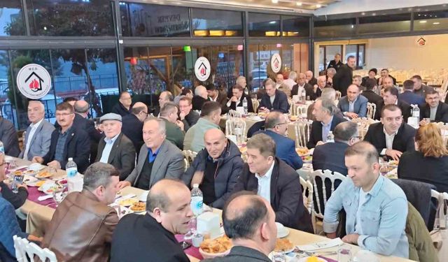 Devrekli muhtarlar iftar yemeğinde bir araya geldiler