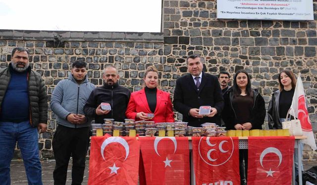 Diyarbakır'da vatandaşlardan Devlet Bahçeli'ye 'süreç' teşekkürü