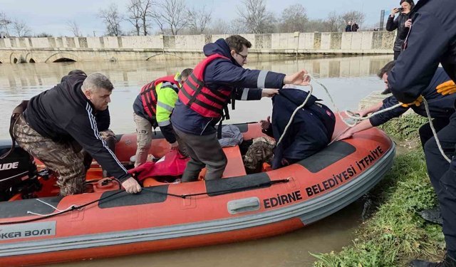 Eski Edirne Belediye Başkanı Hamit Sedefçi botla bahçesinden tahliye edildi