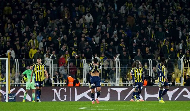 Fenerbahçe, evinde 4. kez puan kaybetti
