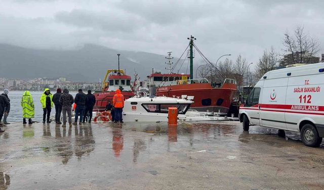Gemlik Sahili'nde erkek cesedi bulundu