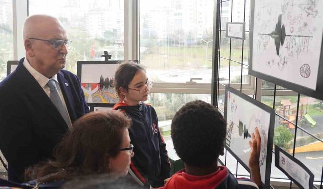 Gökkuşağı koleji'nden bilim ve sanatın buluştuğu vizyoner sergi: 'LEXICON 2075'